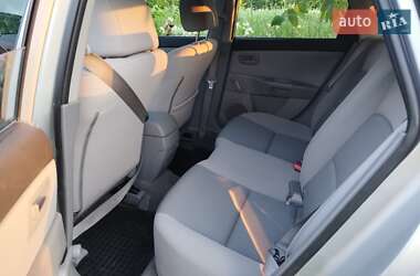 Хэтчбек Mazda 3 2004 в 