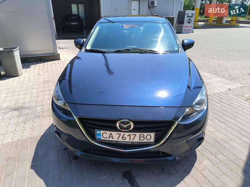 Mazda 3 2015