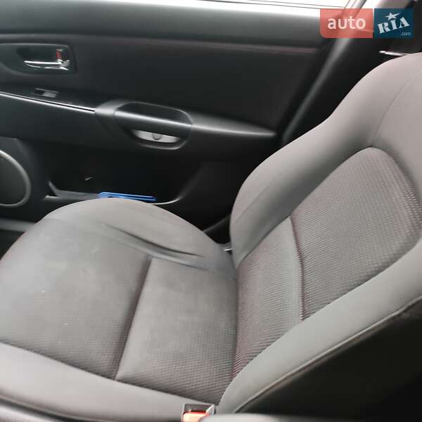 Седан Mazda 3 2008 в Кривом Роге