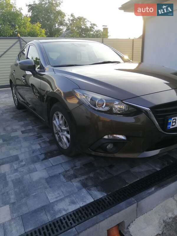 Хэтчбек Mazda 3 2014 в 