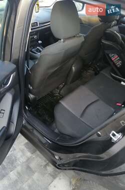 Хэтчбек Mazda 3 2014 в 