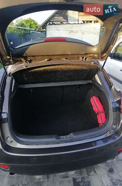 Хэтчбек Mazda 3 2014 в 