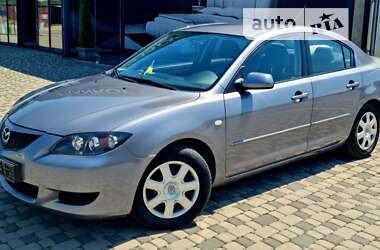Седан Mazda 3 2006 в 