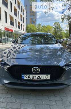 Хэтчбек Mazda 3 2019 в Киеве