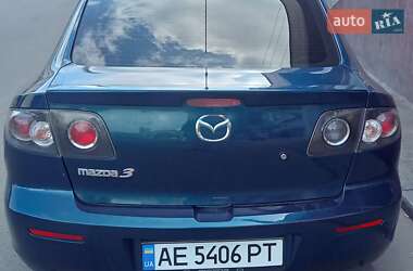 Седан Mazda 3 2007 в Днепре