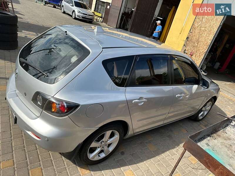 Mazda 3 2005