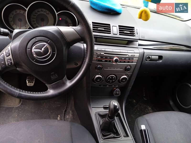 Хетчбек Mazda 3 2007 в Кривому Розі