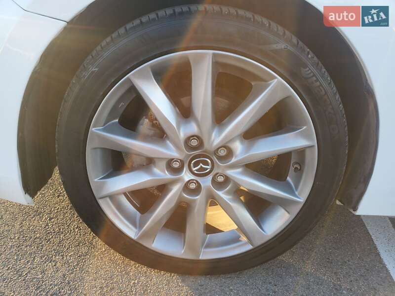 Хэтчбек Mazda 3 2016 в Василькове фото 5 Хэтчбек Mazda 3 2016 в Василькове