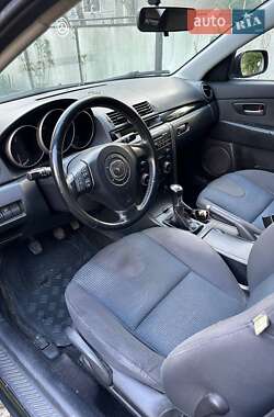 Хетчбек Mazda 3 2004 в Косові
