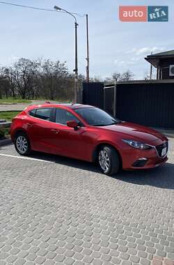 Хетчбек Mazda 3 2014 в Дніпрі