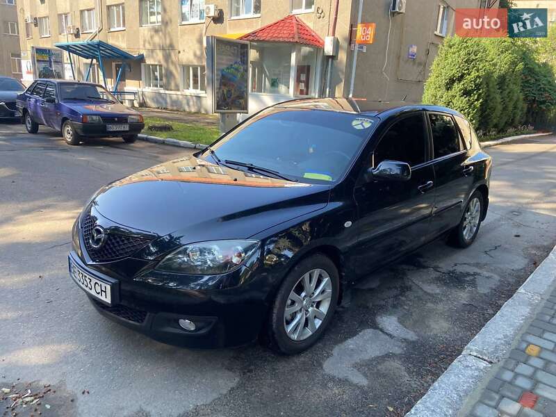Хэтчбек Mazda 3 2007 в Первомайске