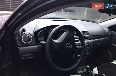 Седан Mazda 3 2008 в Глыбокой