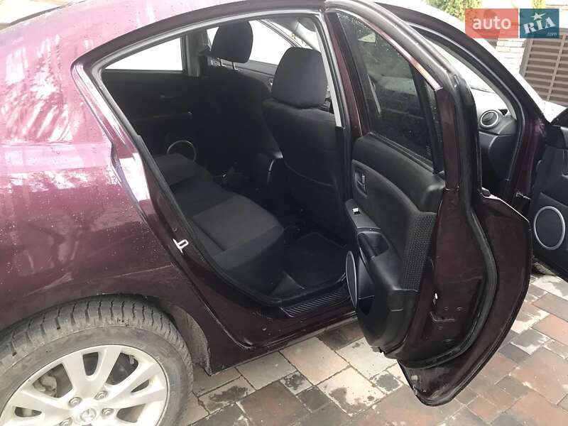 Седан Mazda 3 2008 в Глибокій фото 12 Седан Mazda 3 2008 в Глибокій
