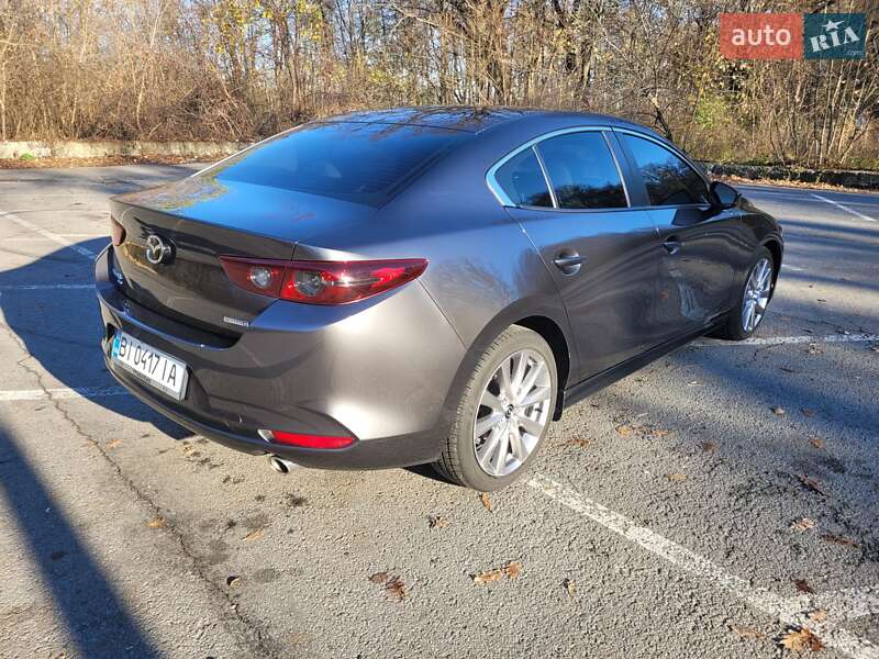 Седан Mazda 3 2019 в Полтаве