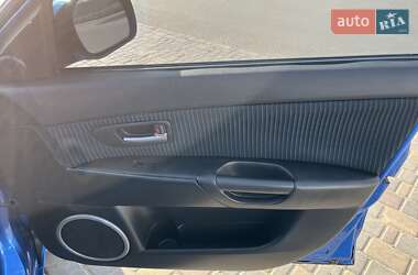 Седан Mazda 3 2005 в Одесі