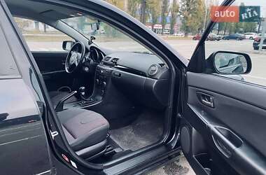 Хэтчбек Mazda 3 2004 в Киеве