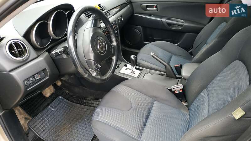 Седан Mazda 3 2004 в Бердичеві