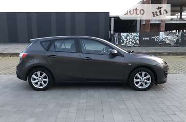 Хэтчбек Mazda 3 2010 в Хмельницком