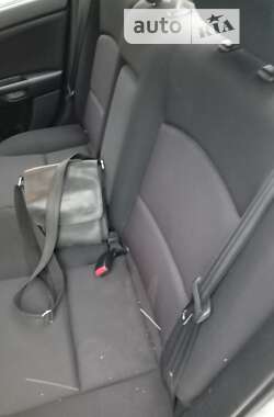 Седан Mazda 3 2007 в 