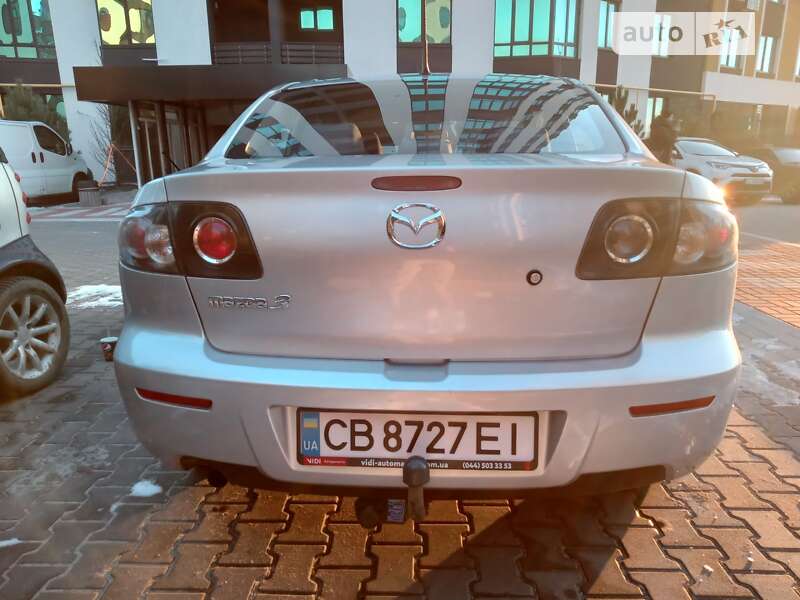 Седан Mazda 3 2007 в Киеве