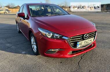 Седан Mazda 3 2018 в Кривом Роге