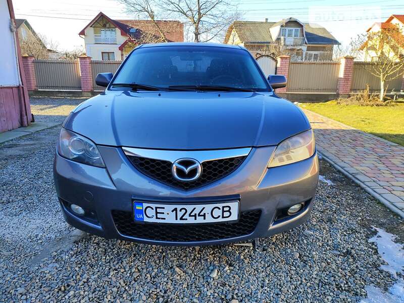 Седан Mazda 3 2007 в Черновцах