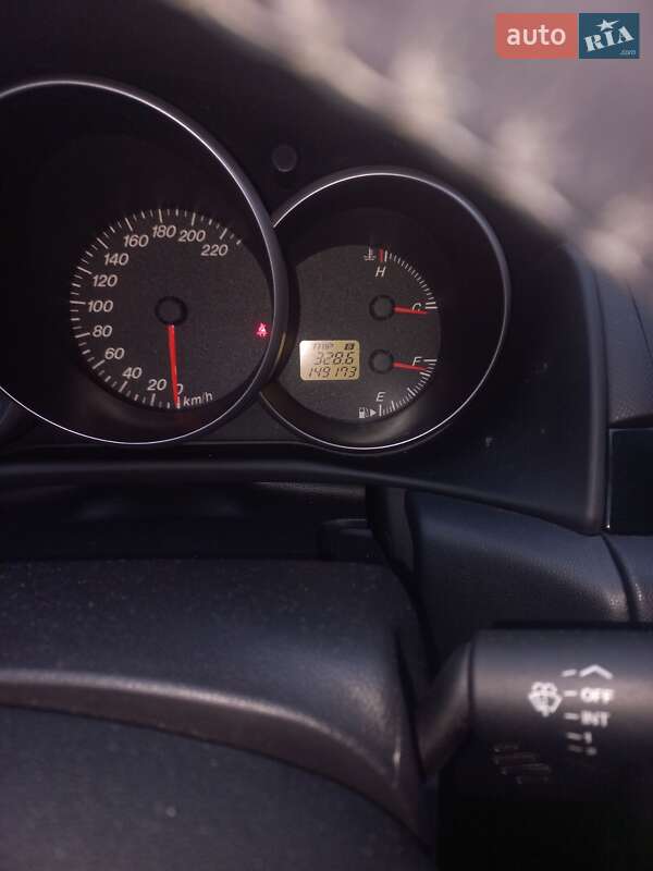 Хэтчбек Mazda 3 2005 в Киеве