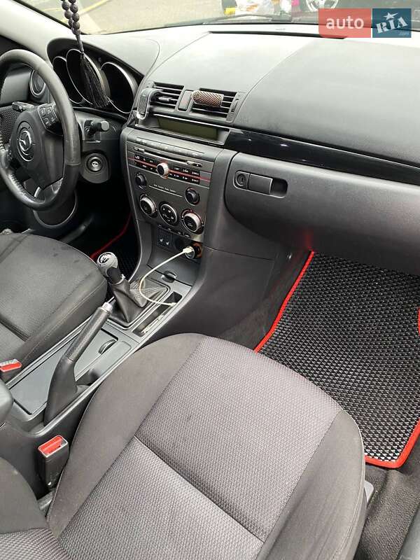 Седан Mazda 3 2008 в Киеве фото 3 Седан Mazda 3 2008 в Киеве