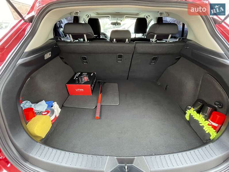 Хэтчбек Mazda 3 2016 в Ивано-Франковске фото 9 Хэтчбек Mazda 3 2016 в Ивано-Франковске