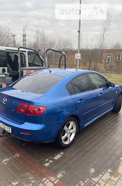 Седан Mazda 3 2004 в Нововолынске