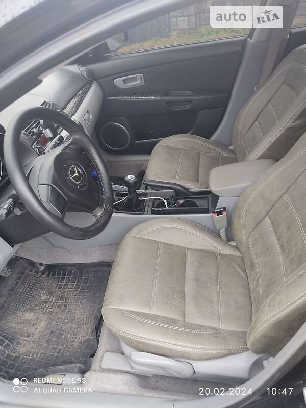 Хетчбек Mazda 3 2006 в Луцьку