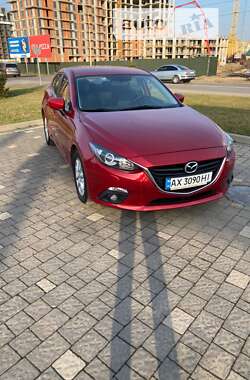 Седан Mazda 3 2013 в Ужгороді