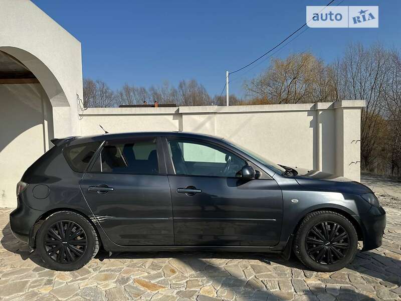 Хэтчбек Mazda 3 2009 в Киеве