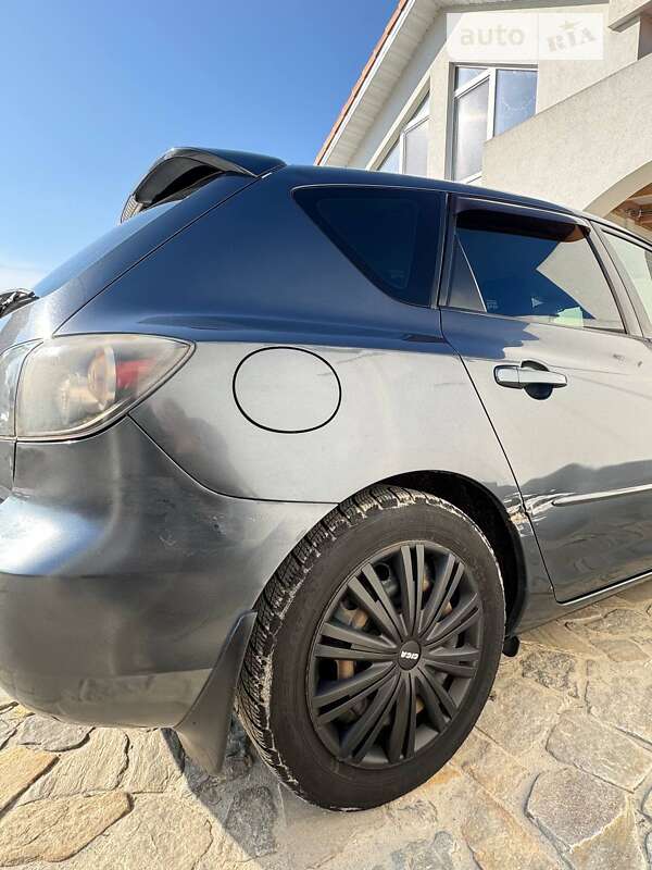 Хэтчбек Mazda 3 2009 в Киеве