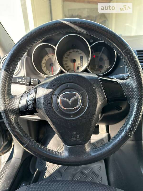Хэтчбек Mazda 3 2009 в Киеве