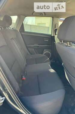 Хэтчбек Mazda 3 2009 в Киеве