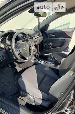 Хэтчбек Mazda 3 2009 в Киеве
