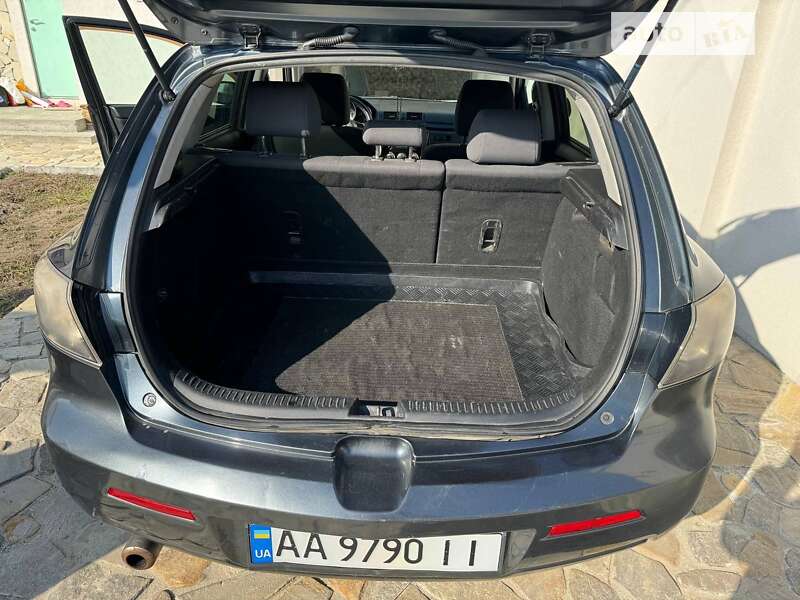 Хэтчбек Mazda 3 2009 в Киеве