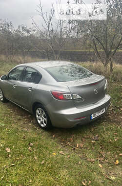 Седан Mazda 3 2012 в Виннице