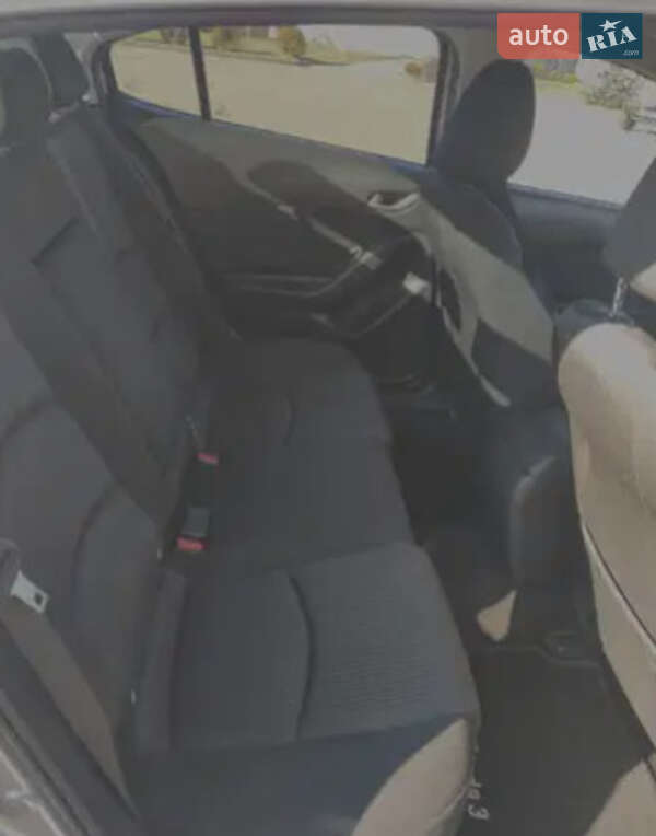 Седан Mazda 3 2015 в Хмельницькому