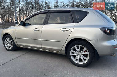Хэтчбек Mazda 3 2006 в Харькове