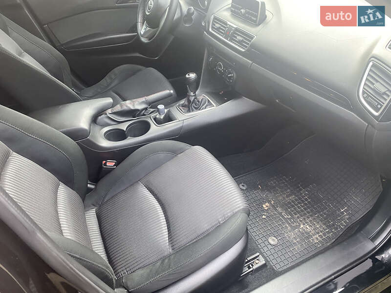 Седан Mazda 3 2015 в Дніпрі фото 11 Седан Mazda 3 2015 в Дніпрі