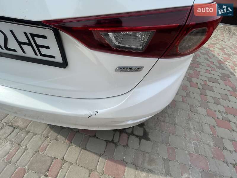 Седан Mazda 3 2013 в Харкові