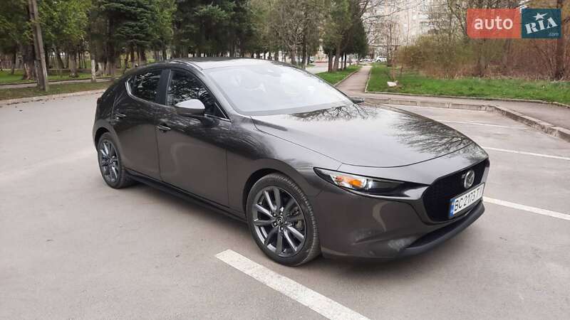 Mazda 3 2019