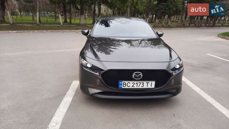 Хэтчбек Mazda 3 2019 в Львове