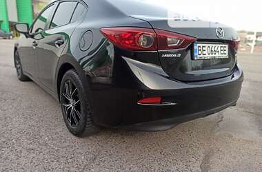 Седан Mazda 3 2014 в Миколаєві