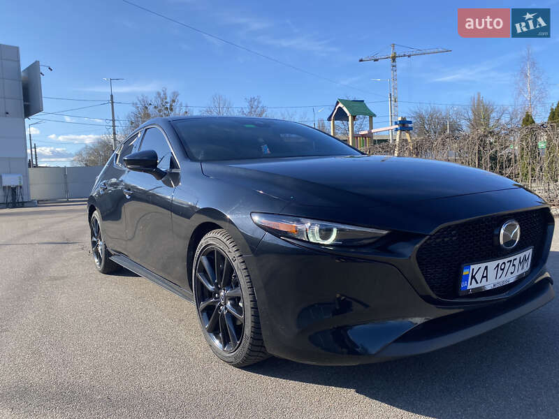 Хэтчбек Mazda 3 2018 в 