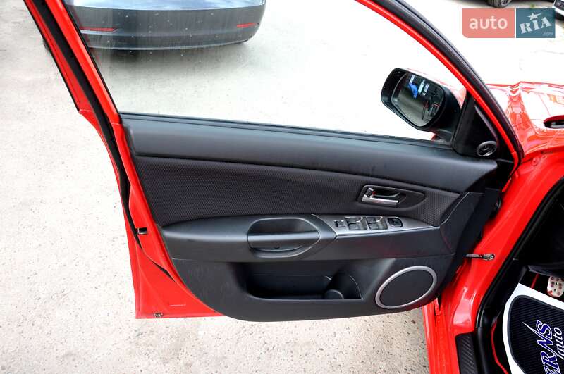 Хэтчбек Mazda 3 2007 в Львове