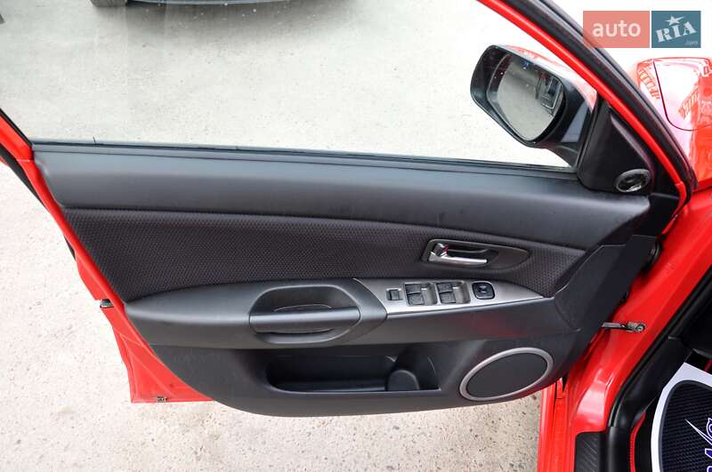 Хэтчбек Mazda 3 2007 в Львове