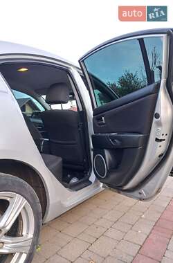 Седан Mazda 3 2007 в Ужгороді